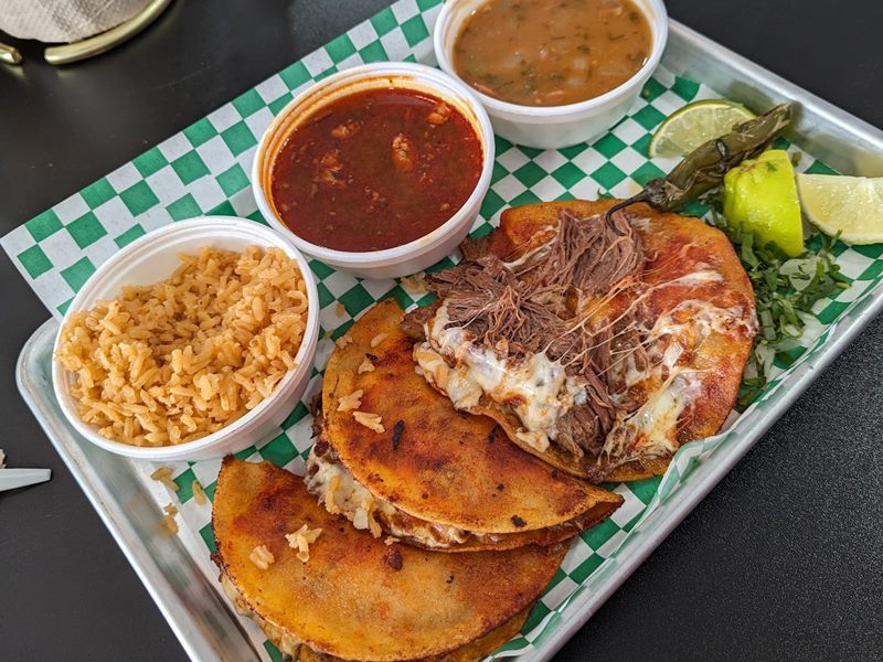 Abrams Street Tacos food